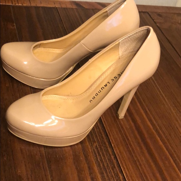 Shoes - Picture 2 of 8